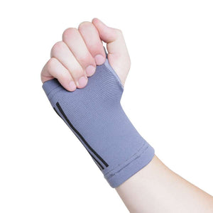 Elasticated Hand Support-Medium (18-23cm) - Humber Mobility Centre