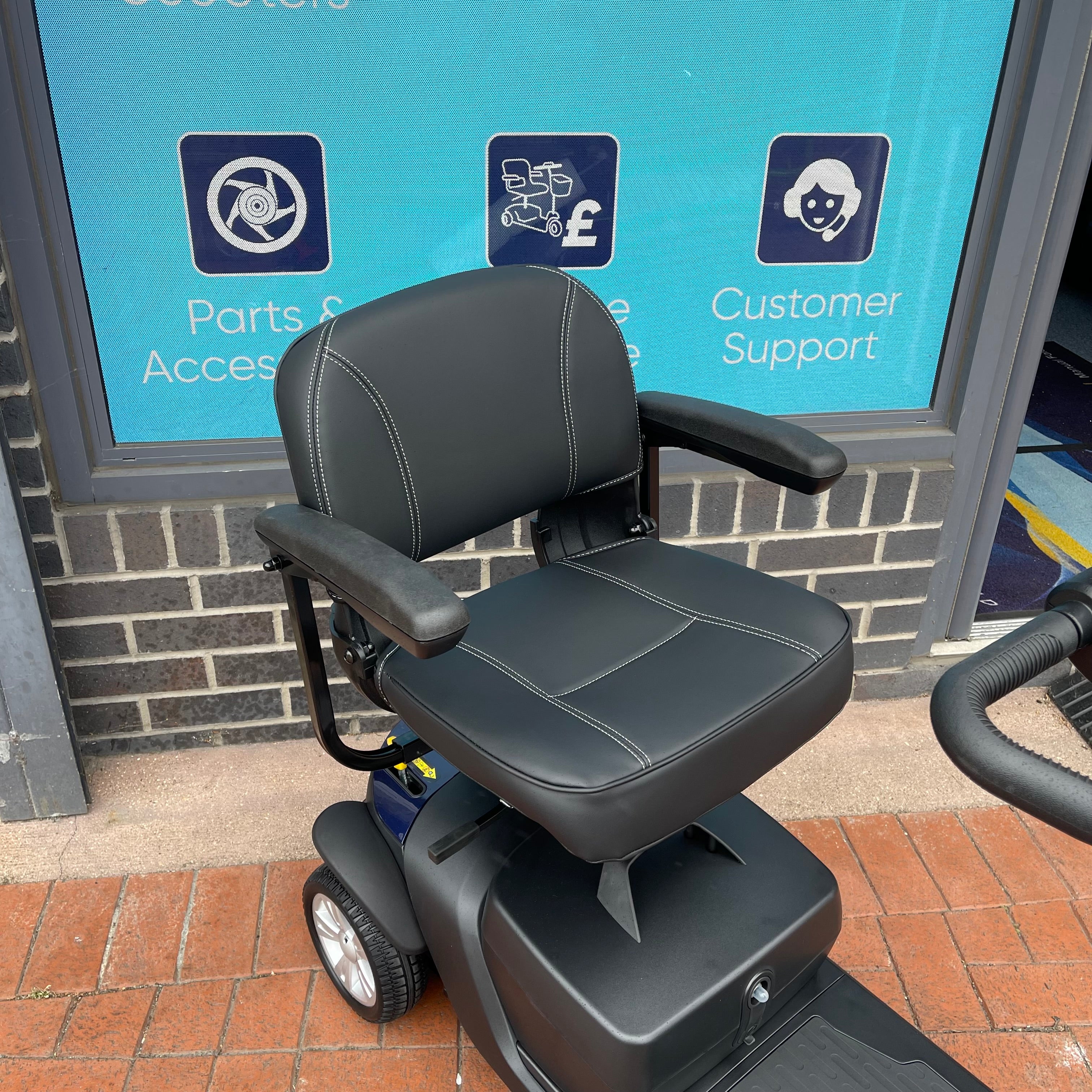 Drive Valiant Boot Mobility Scooter 4mph - Humber Mobility Centre