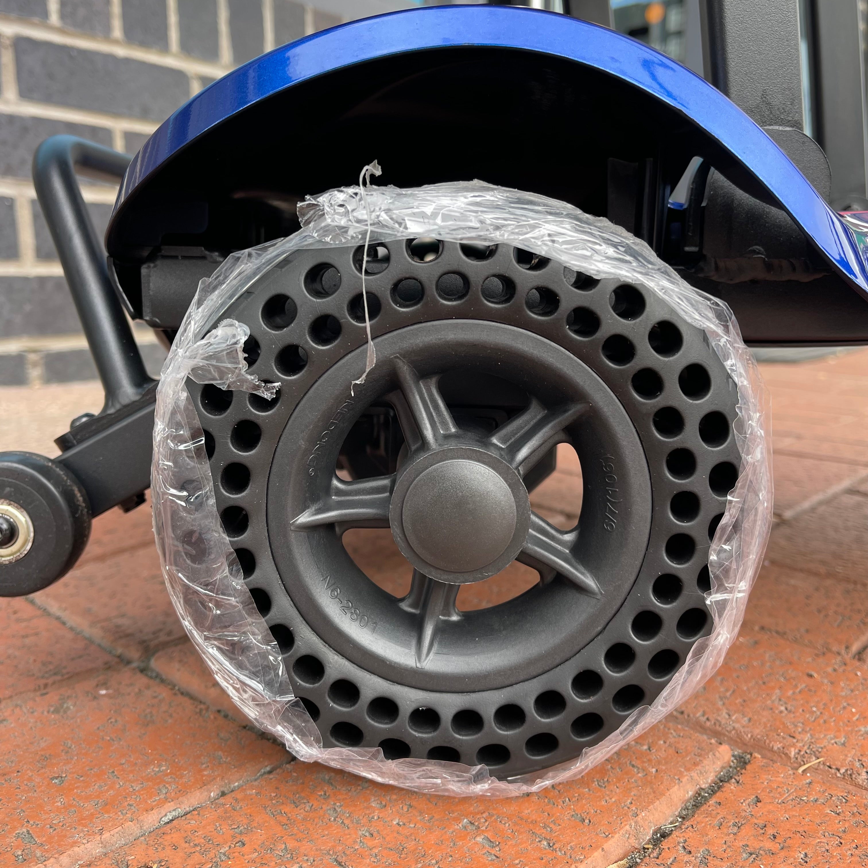 HMC Mojo Whizz Air Folding Mobility Scooter 4mph - Humber Mobility Centre