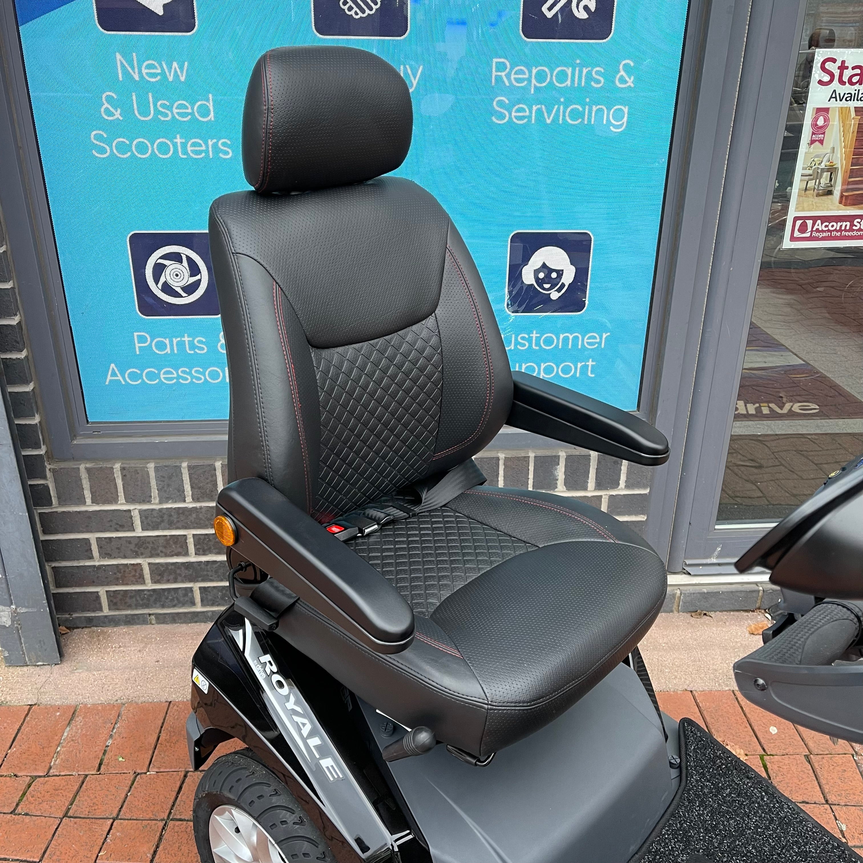 Drive Royale 4 Wheel Mobility Scooter (Black) - Humber Mobility Centre