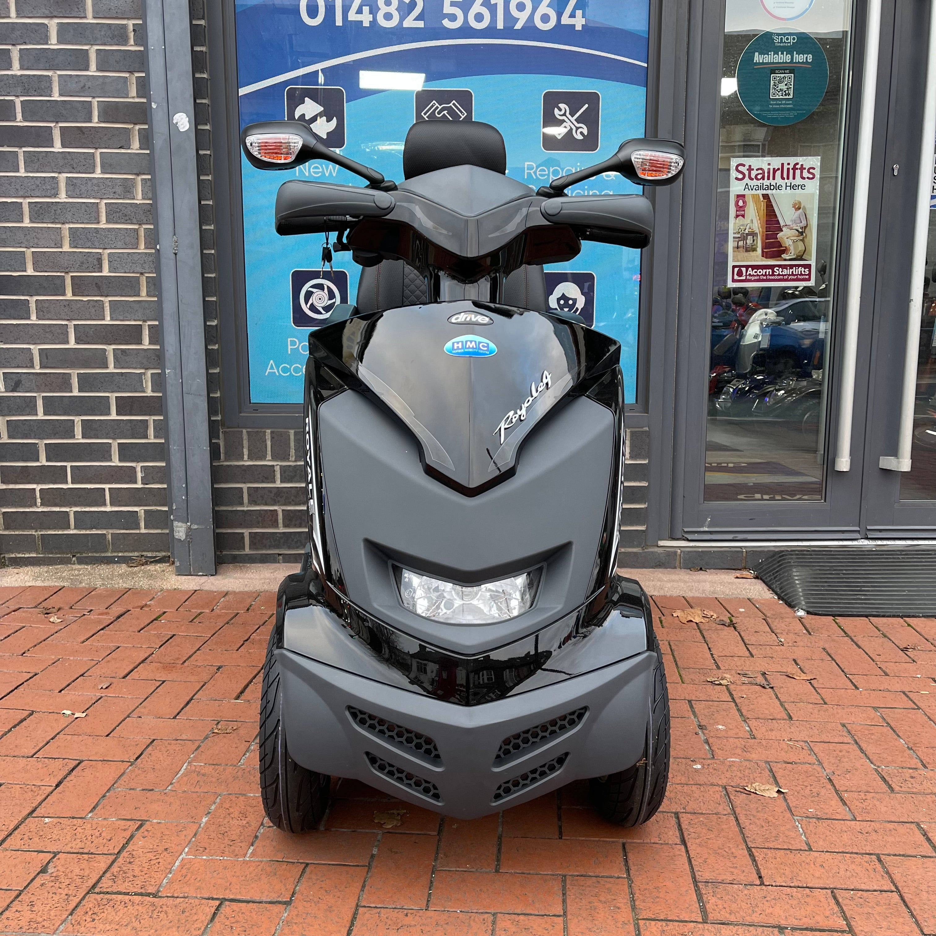 Drive Royale 4 Wheel Mobility Scooter (Black) - Humber Mobility Centre