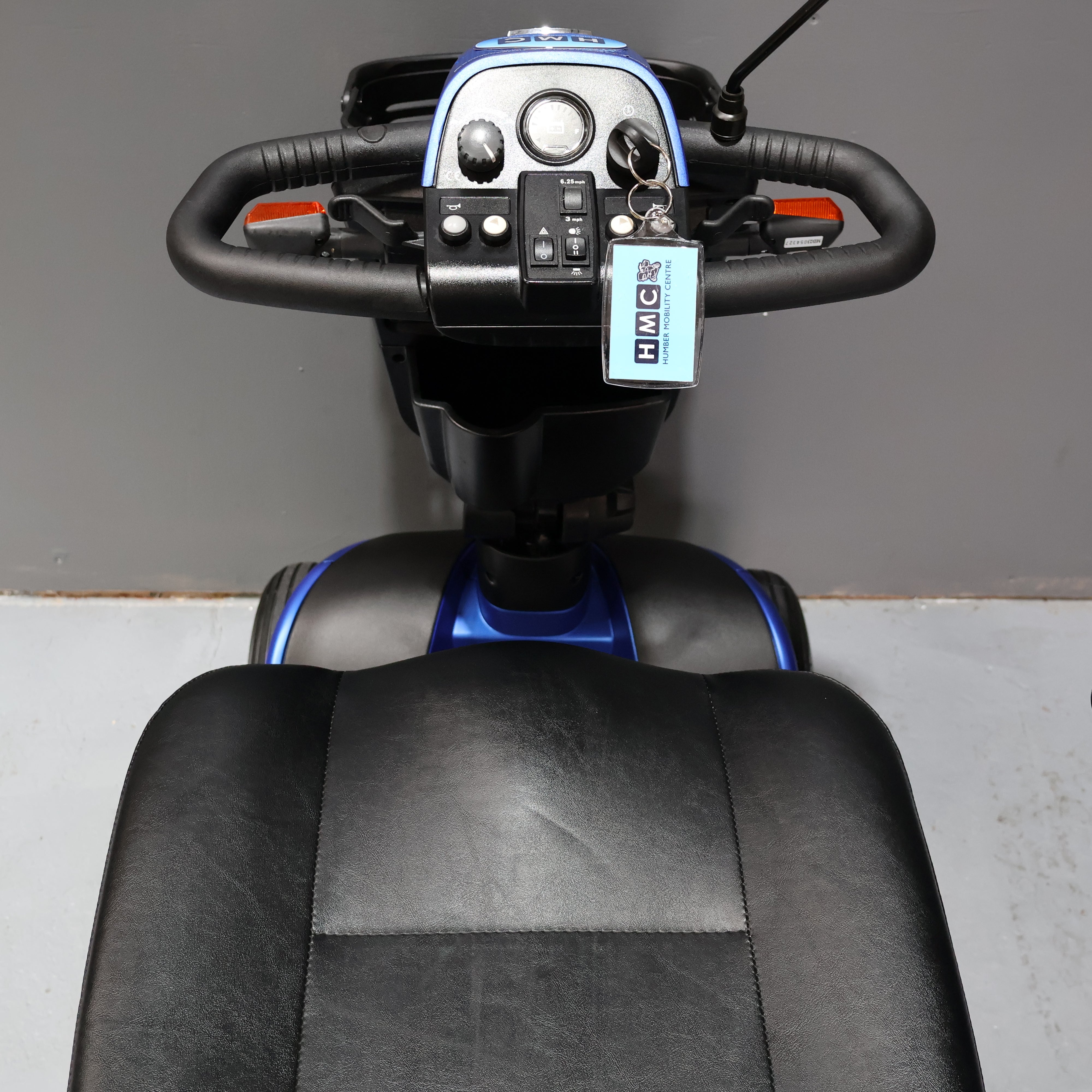 Pride Colt Deluxe 2.0 Mid Size Electric Mobility Scooter 6.25mph - Humber Mobility Centre