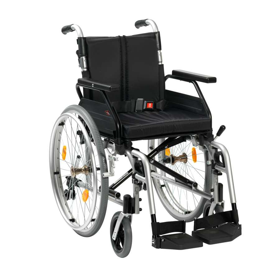 XS2 Aluminium (18") Self Propel - Humber Mobility Centre