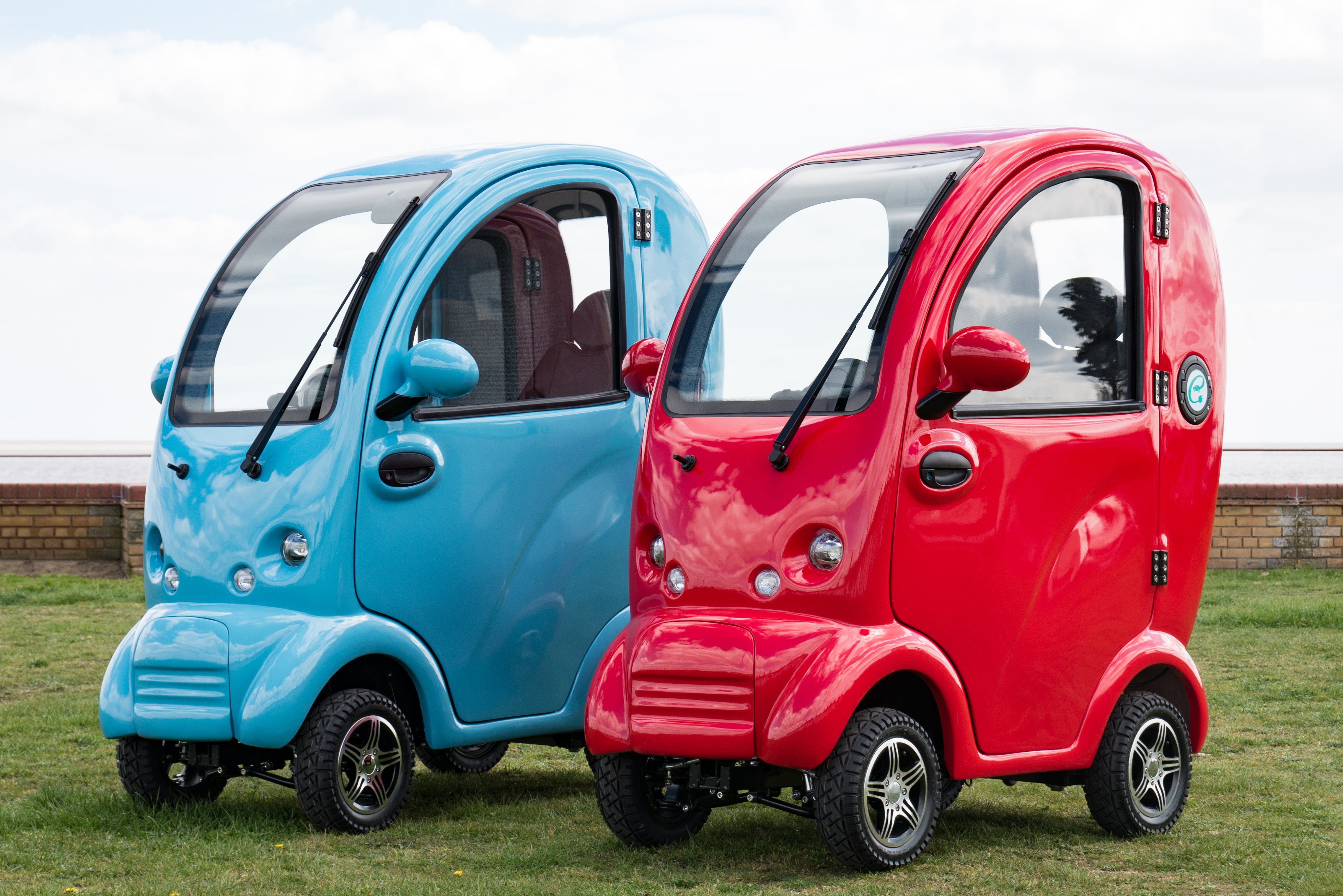 Scooterpac Cabin Car Mobility Scooters – All-Weather Comfort