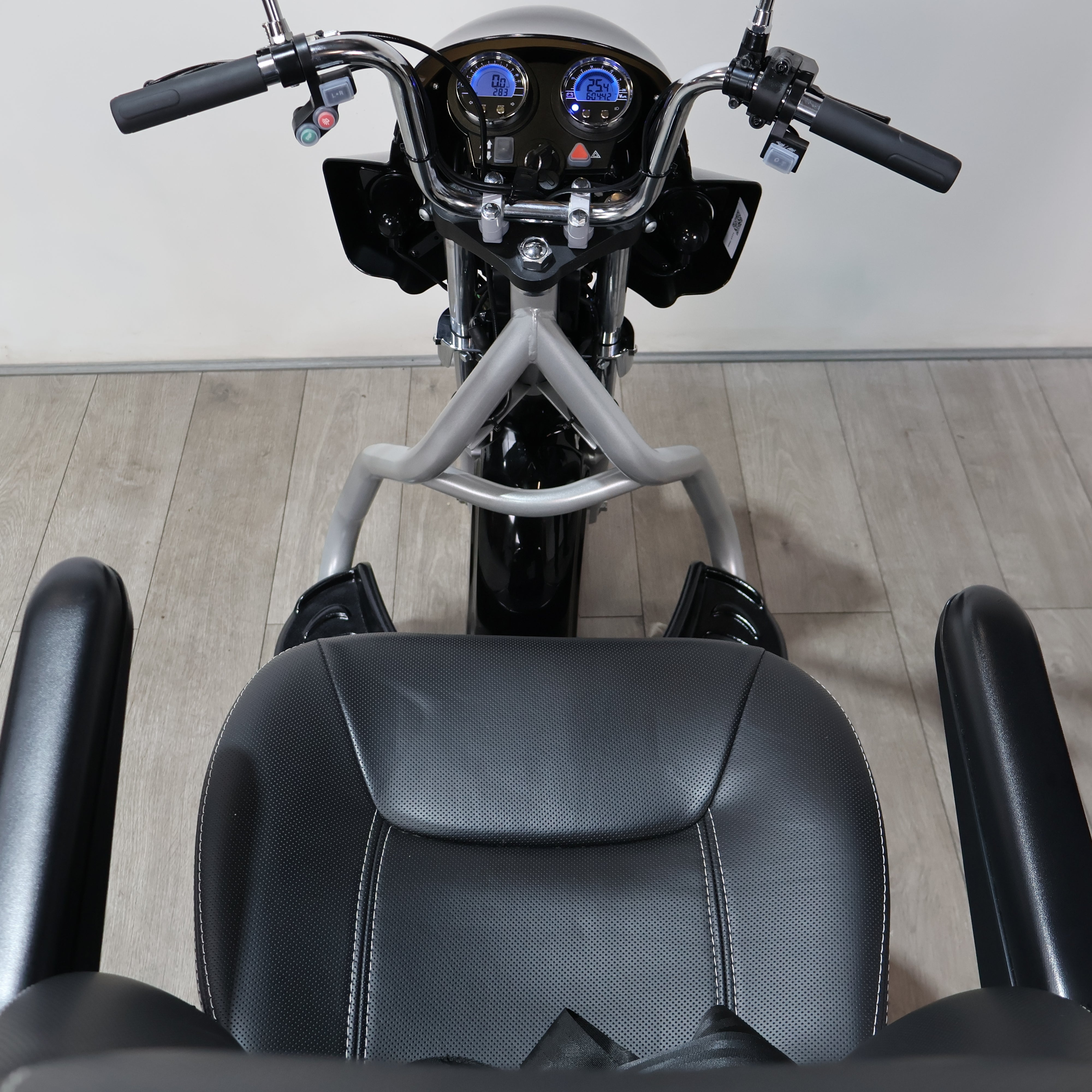 CareCo TriGlide Electric Mobility Scooter 8mph