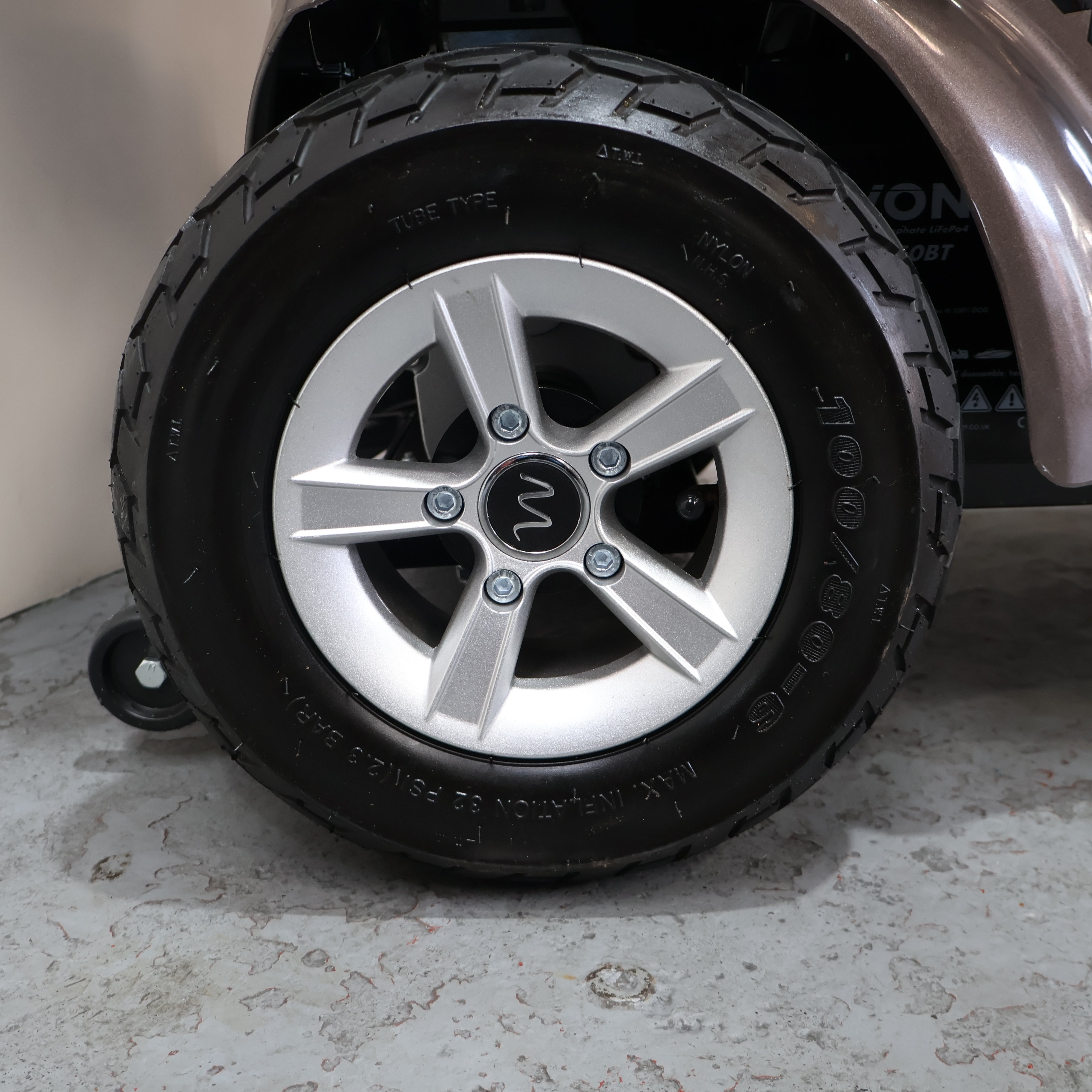 Electric Mobility Motion Healthcare Xcite Li 8mph - Humber Mobility Centre