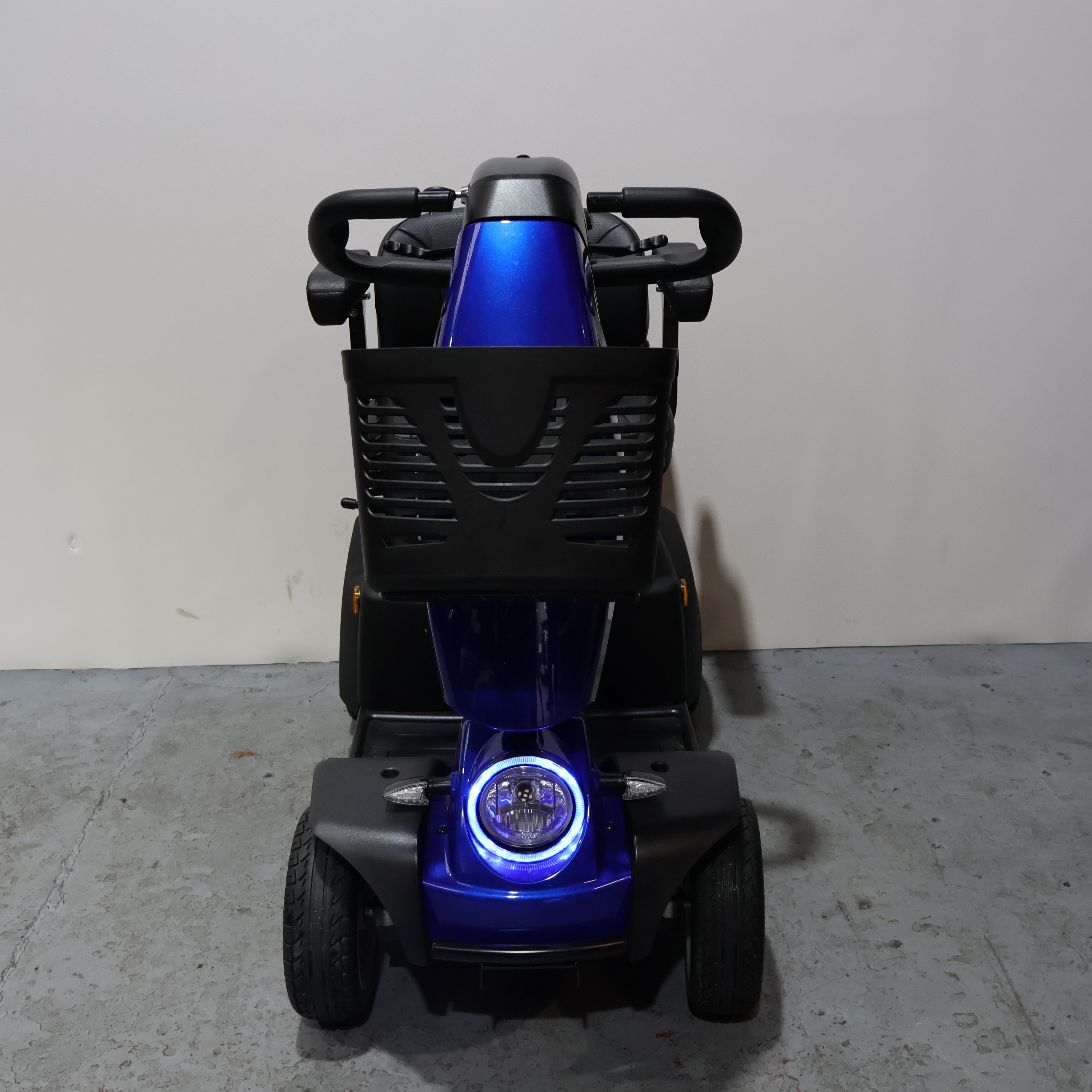 Freerider FR1 City Compact Electric Mobility Scooter Blue 4 mph Ex Demo - Humber Mobility Centre