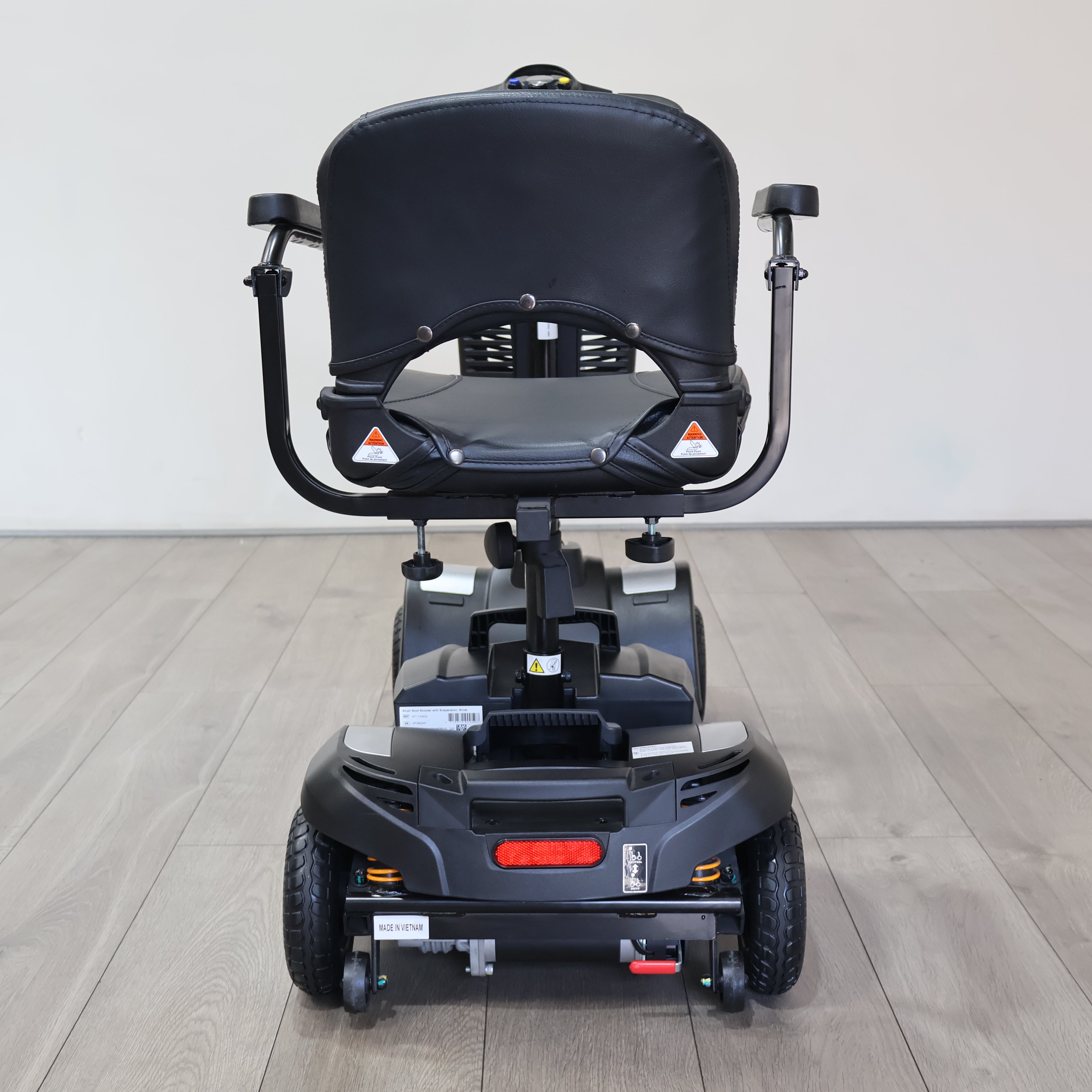 HMC 4 Series Elite 420B Electric Mobility Scooter 8mph - Humber Mobility Centre