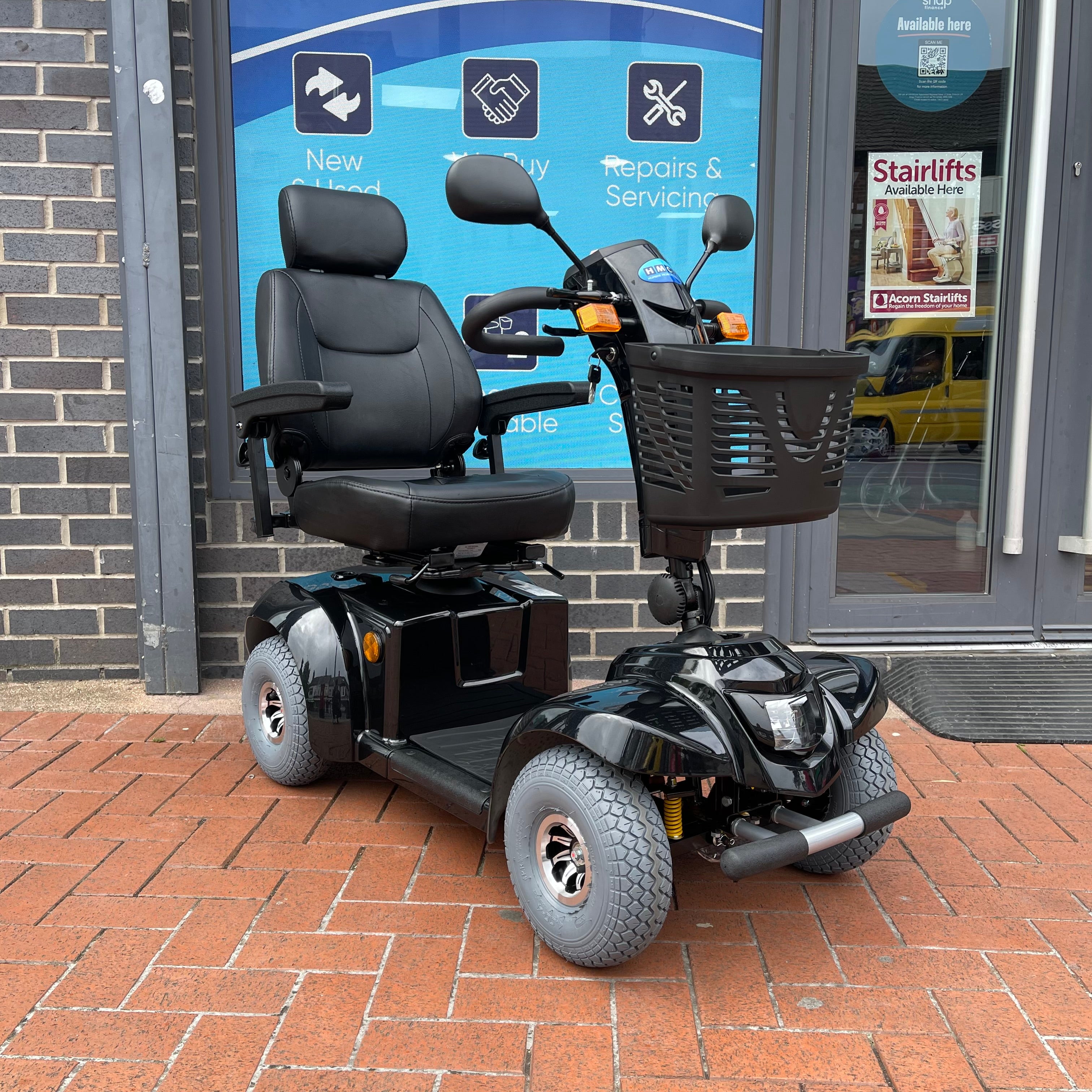 HMC 8 Series Midi 850M Mobility Scooter 8mph - Humber Mobility Centre