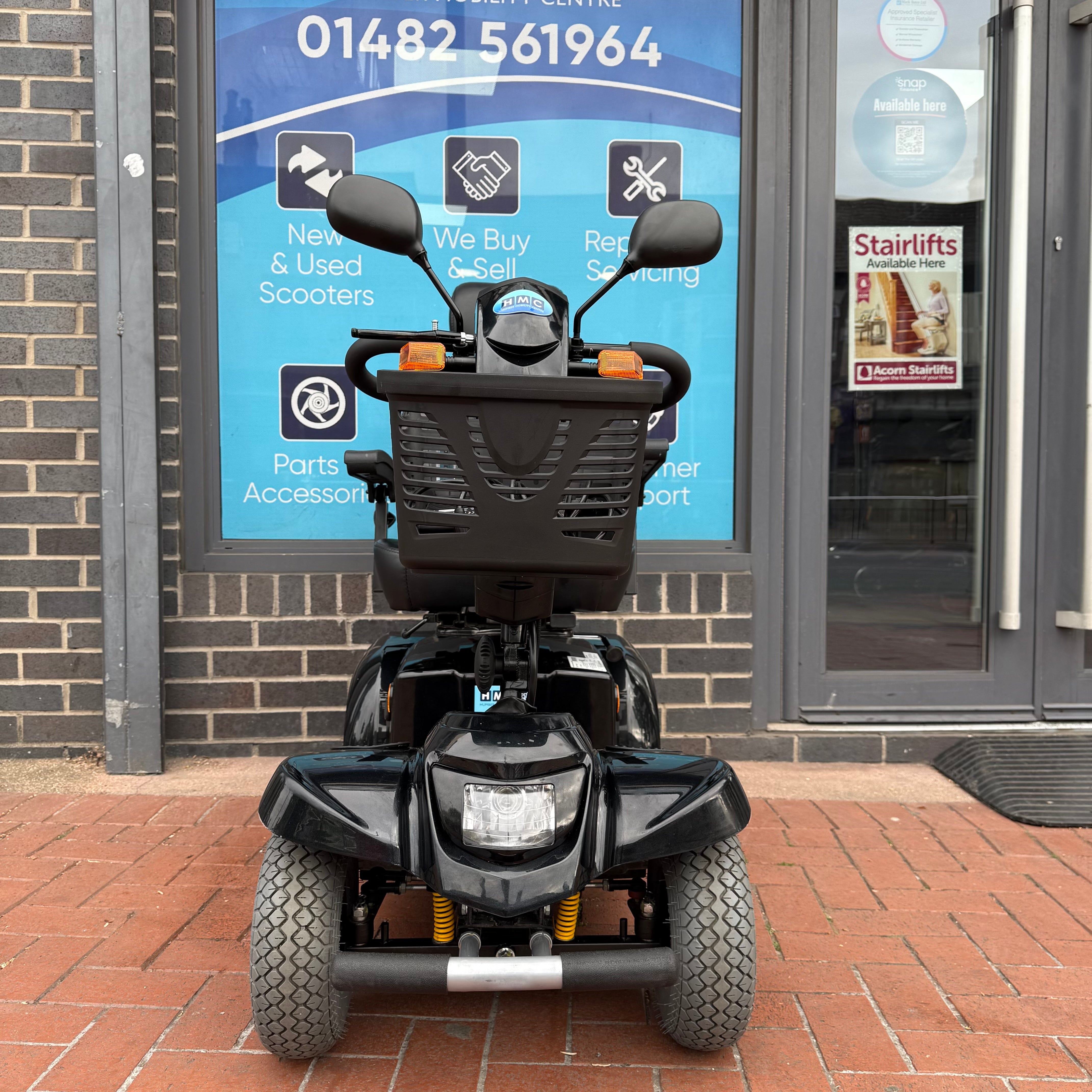 HMC 8 Series Midi 850M Mobility Scooter 8mph Black - Humber Mobility Centre