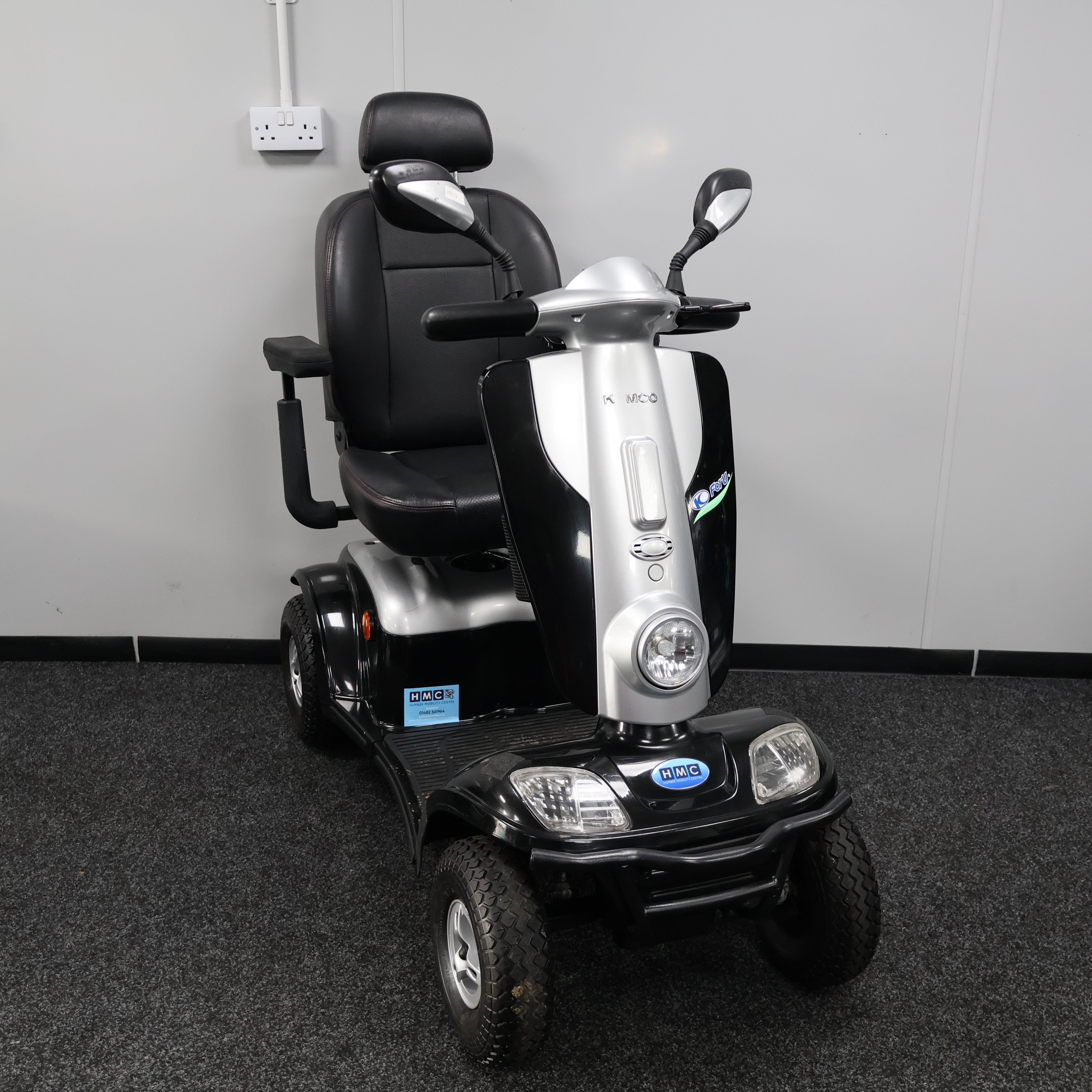 Kymco Maxi XLS Black Electric Mobility Scooter 8mph - Humber Mobility Centre