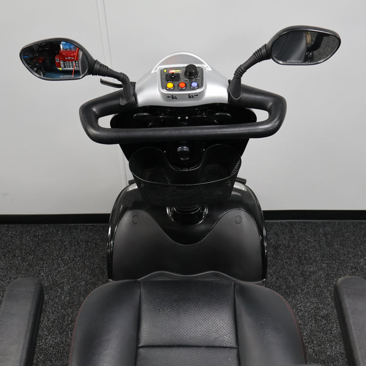 Kymco Maxi XLS Black Electric Mobility Scooter 8mph - Humber Mobility Centre