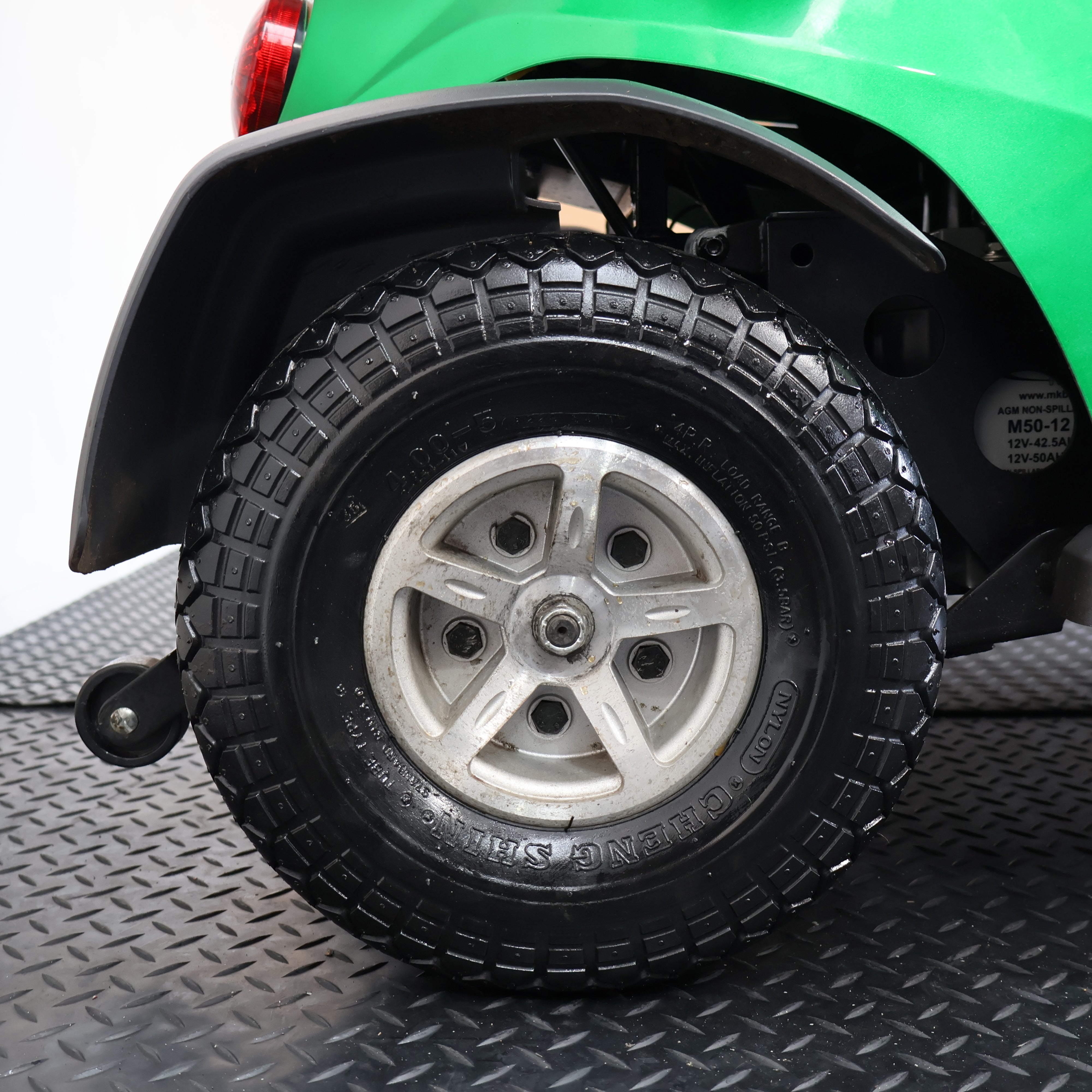 Vanos Galaxy 2 Electric Mobility Scooter 8mph All Terrain Green - Humber Mobility Centre