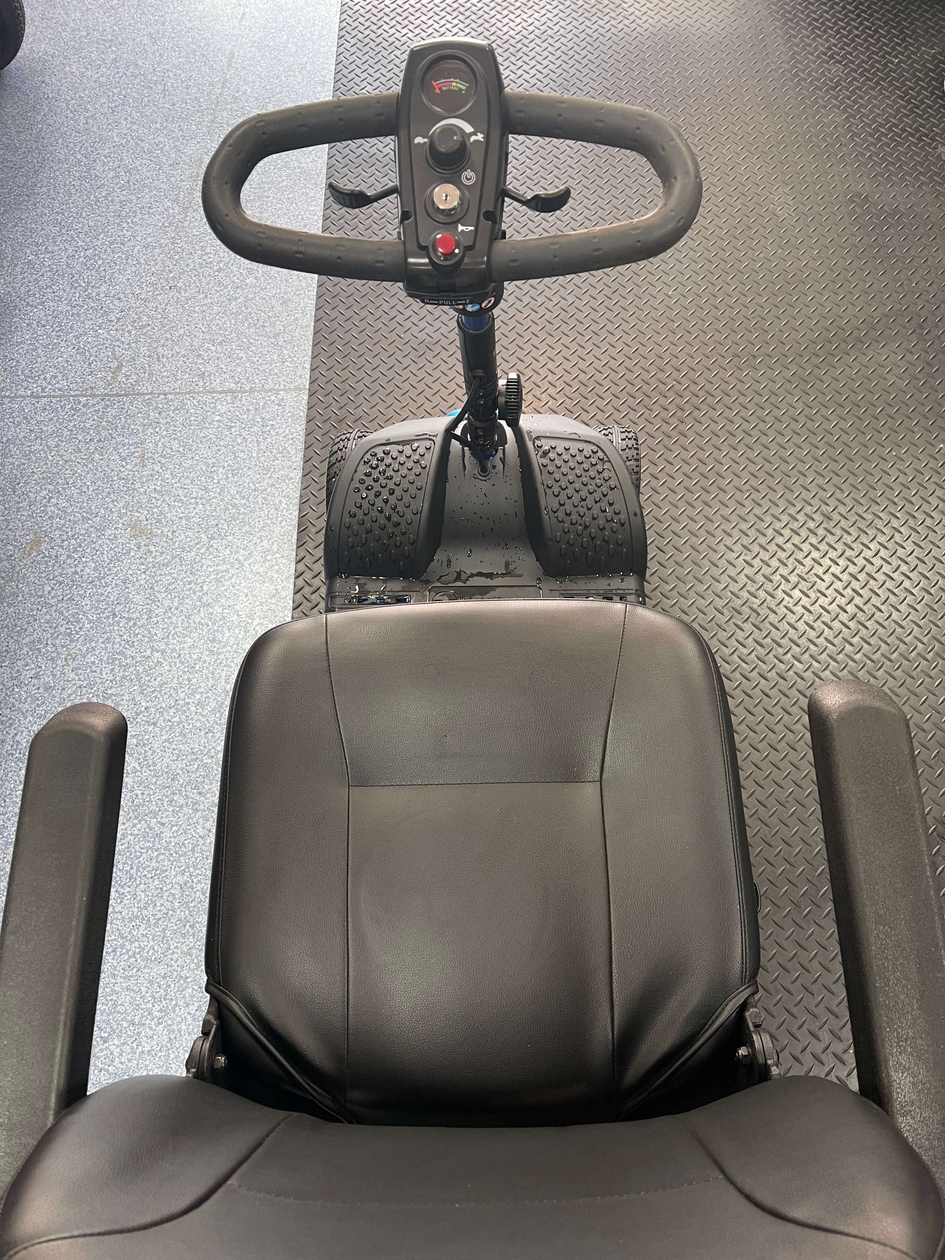 Vanos Travelux Zoom 4 Mobility Scooter