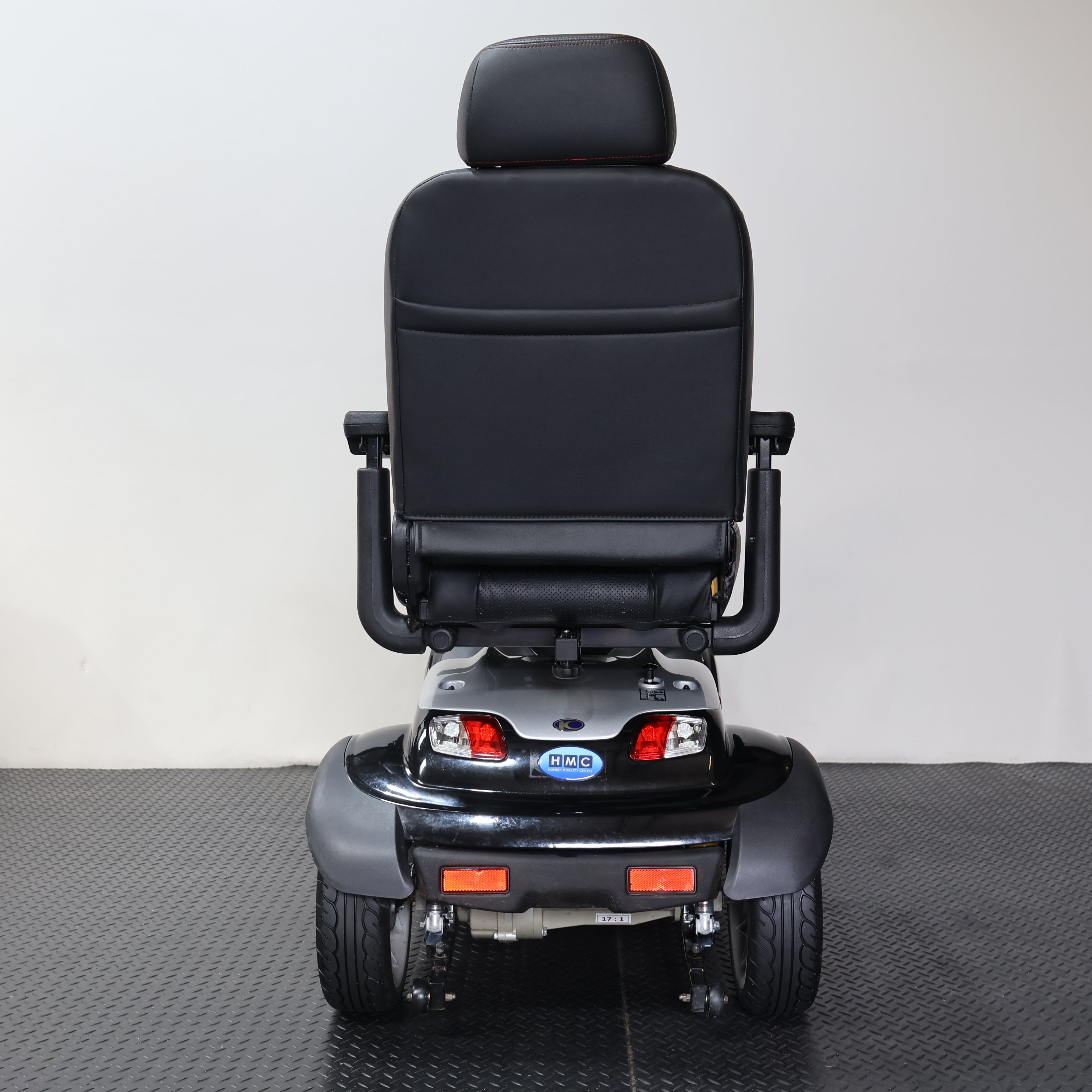 Kymco Maxi XLS Mobility Scooter 8mph - Humber Mobility Centre