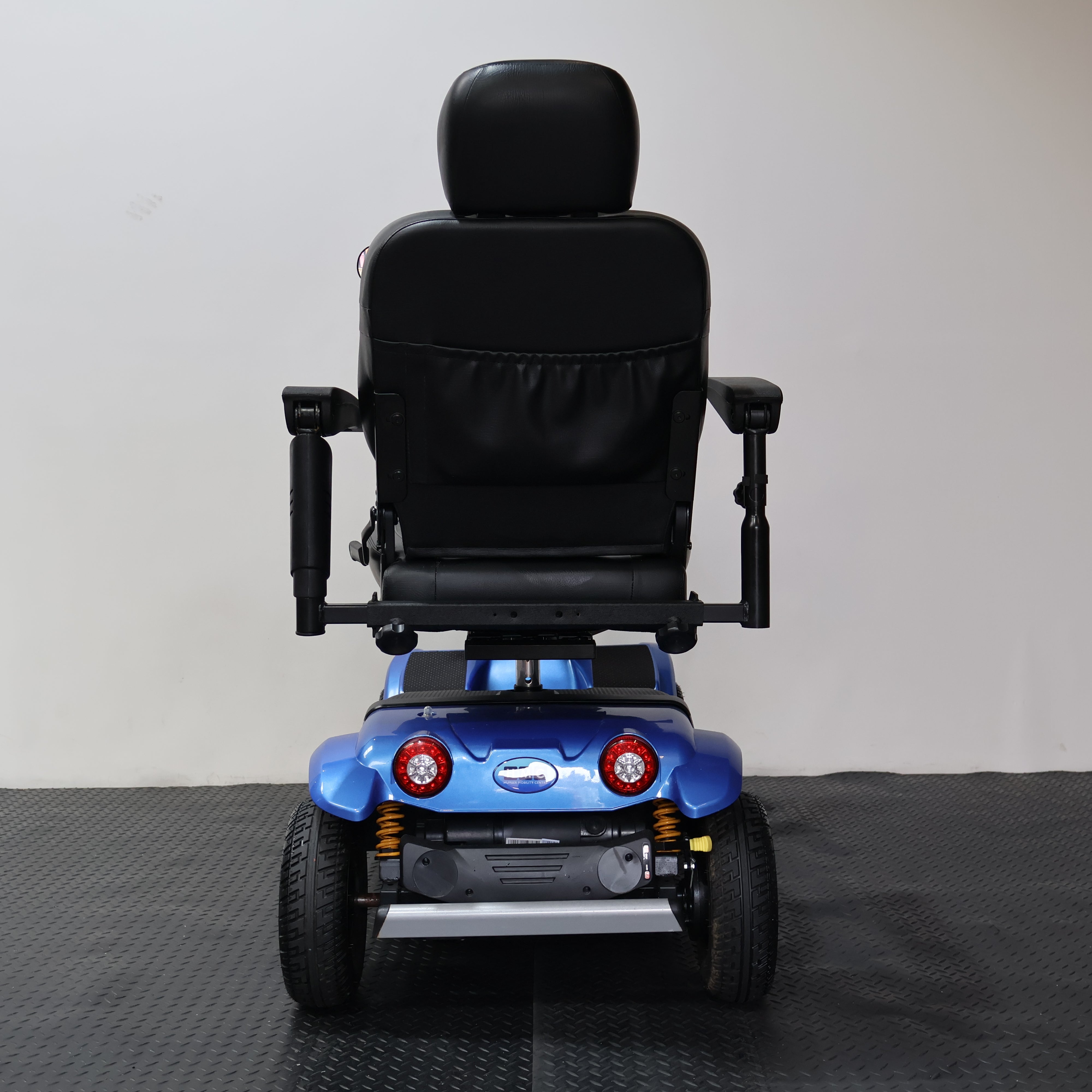 Monarch Vogue Xl Electric Mobility Scooter 8mph - Humber Mobility Centre
