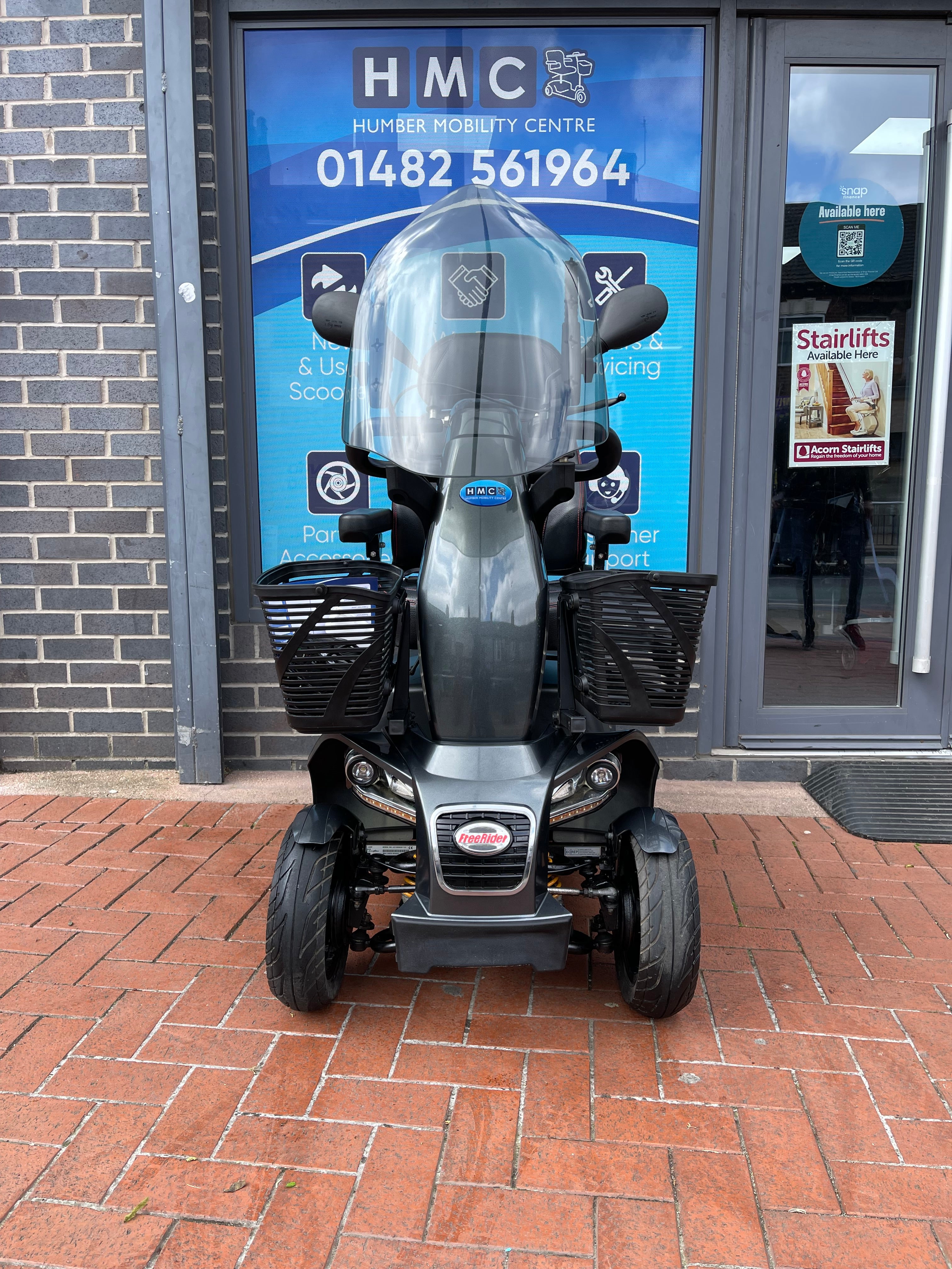 FREERIDER FR1 8MPH HEAVY DUTY MOBILITY SCOOTER