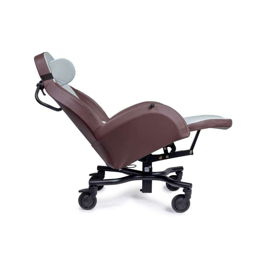 Integra Shell Chair 18" Transfer Aid and Handling
