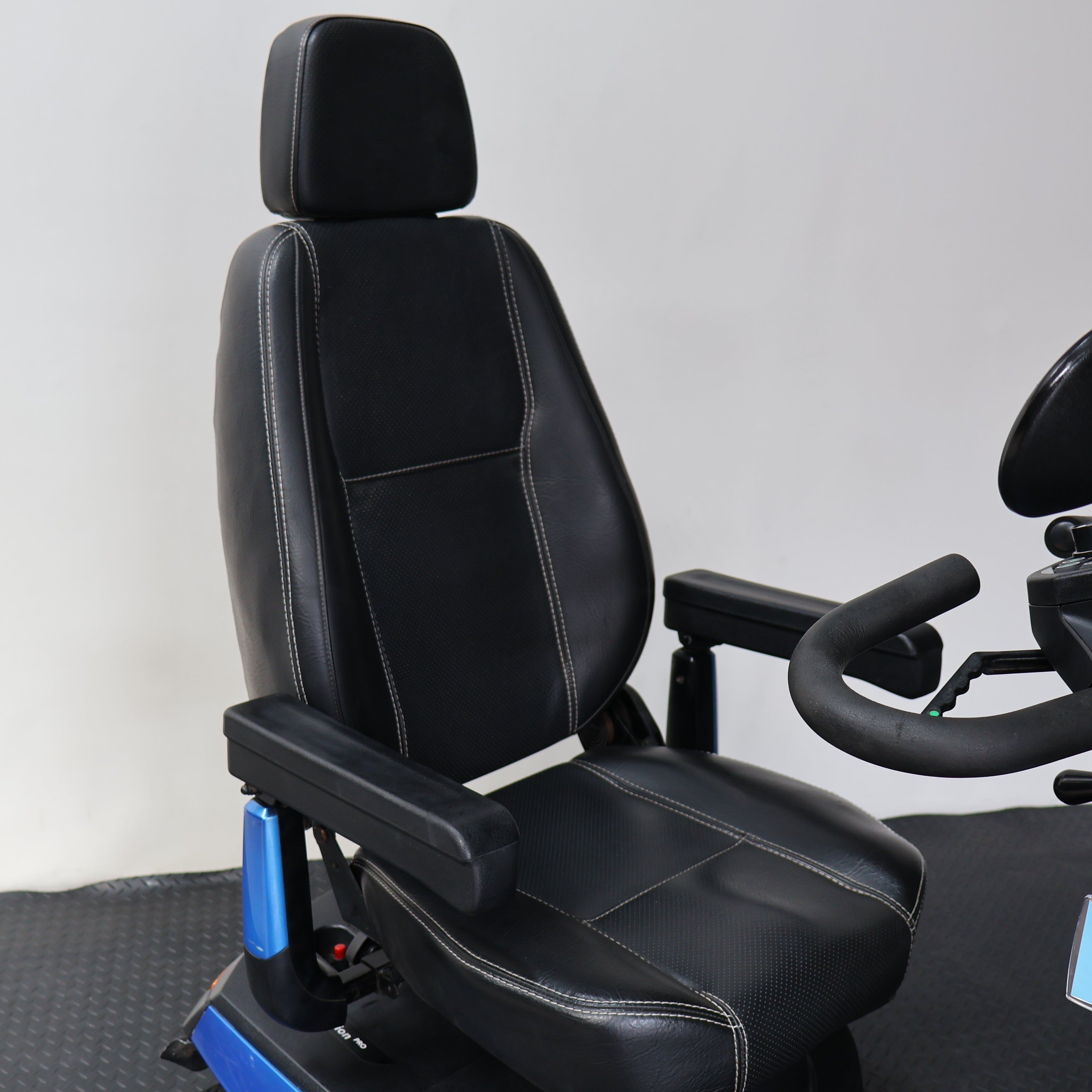 Invacare Orion Pro Electric Mobility Scooter 8mph - Humber Mobility Centre