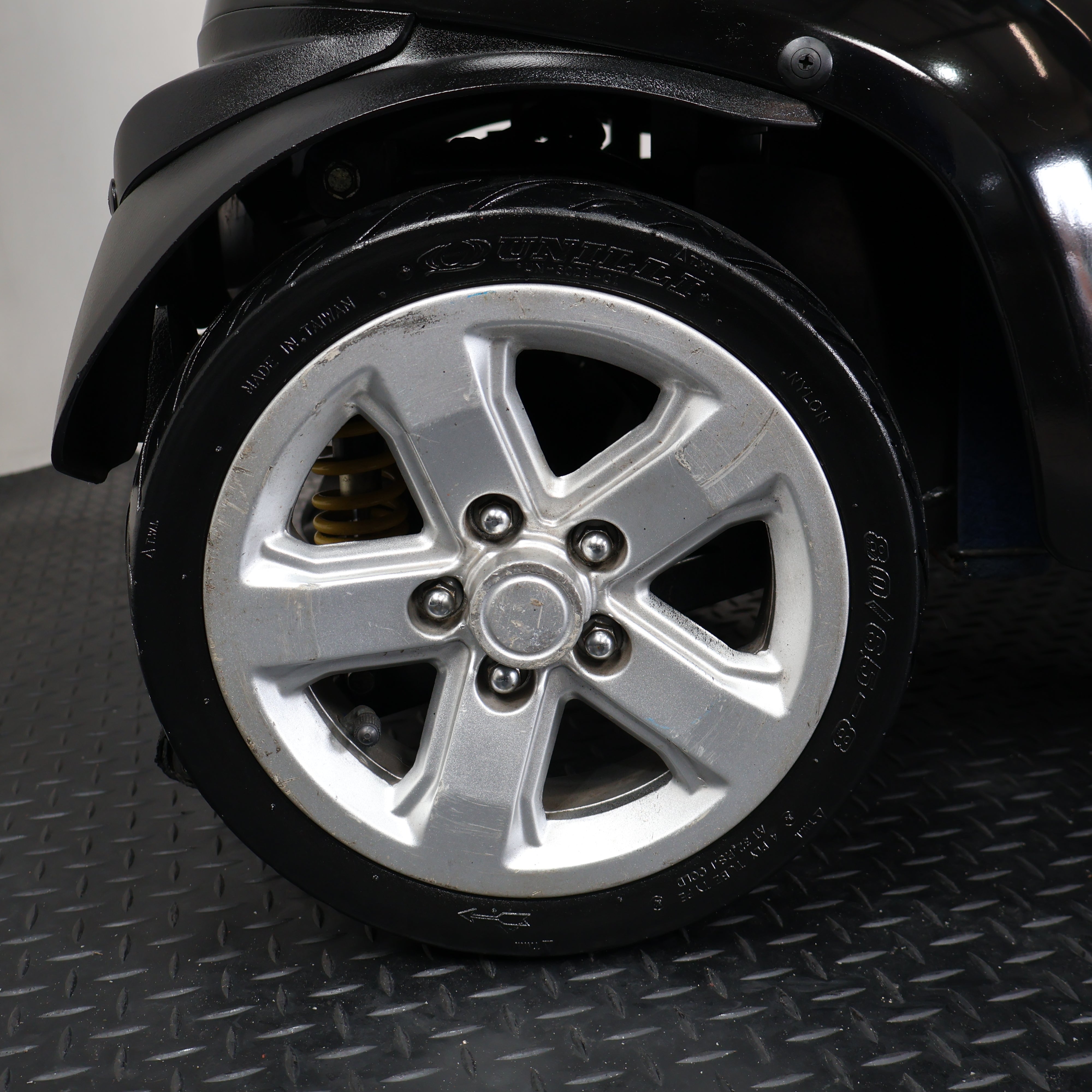 Kymco Agility Electric Mobility Scooter Road Legal 8mph - Humber Mobility Centre