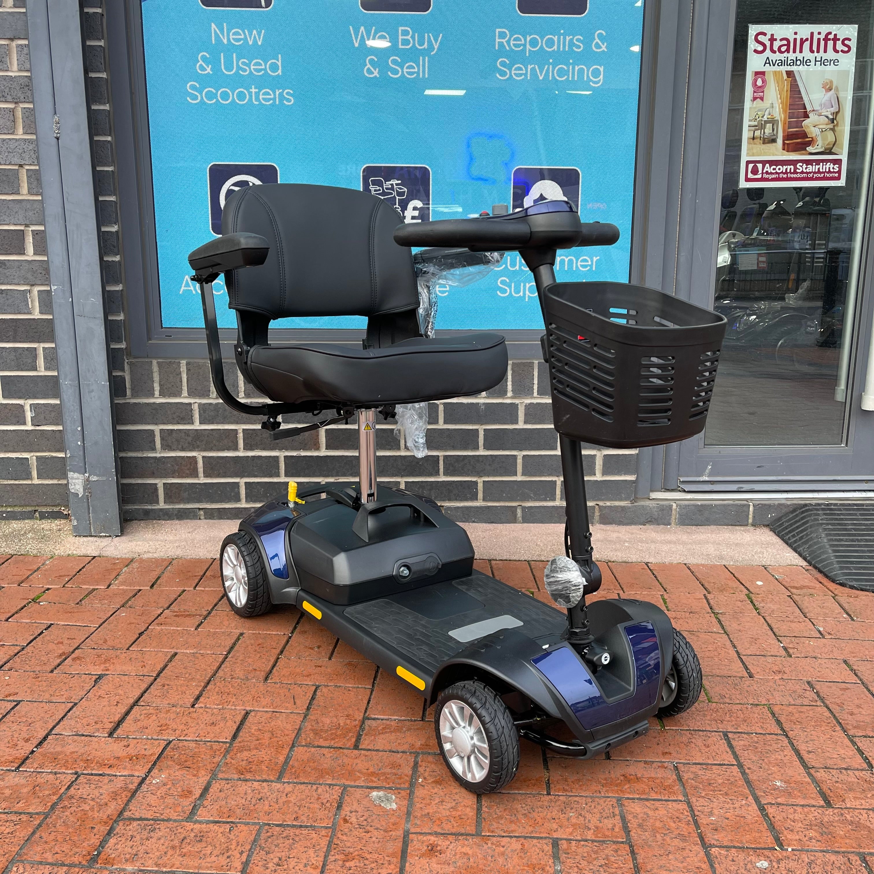 Livewell Jaunt Boot Mobility Scooter 4mph Blue Ex Demo