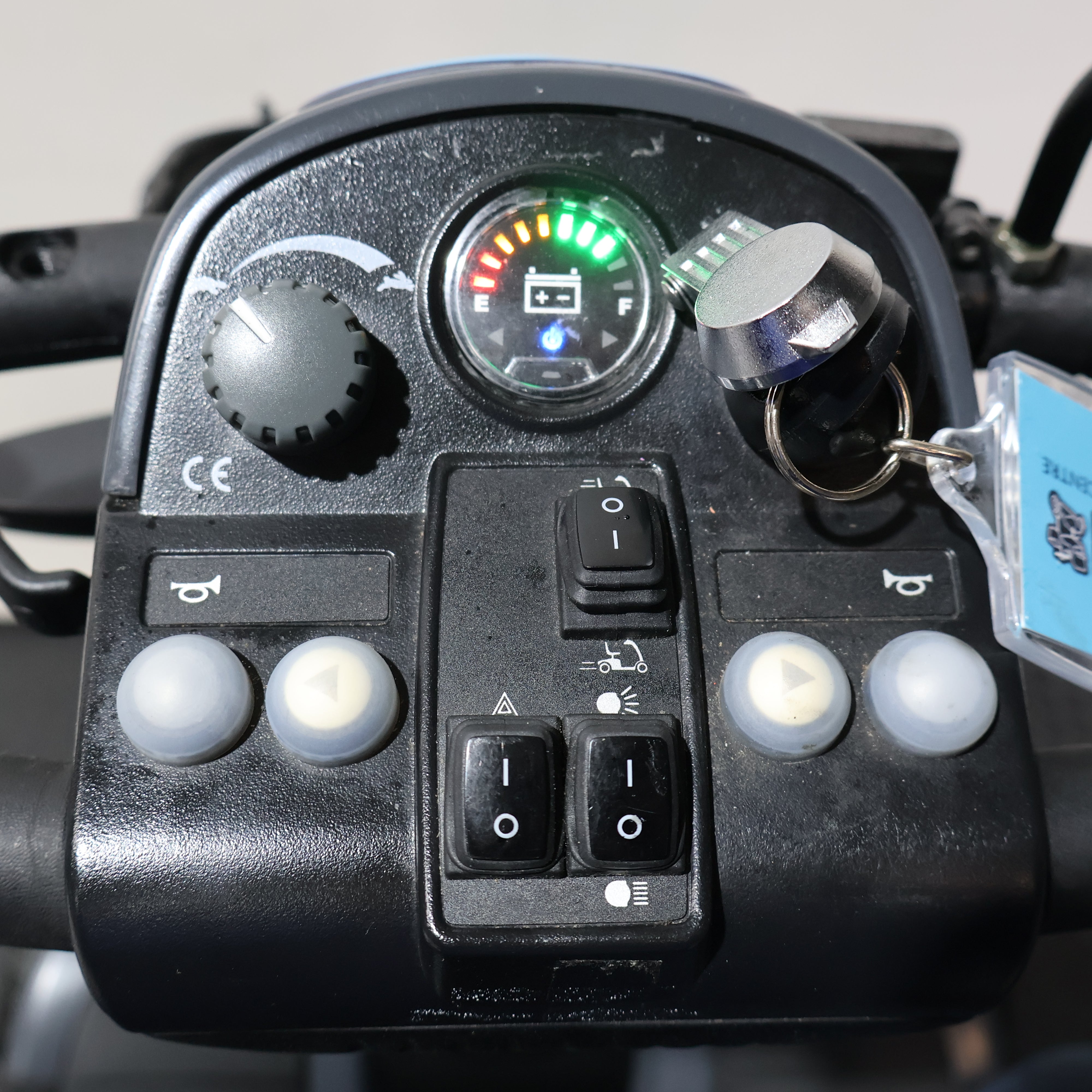 Pride Pursuit 2.0 Lithium Electric Mobility Scooter All Terrain 8mph - Humber Mobility Centre