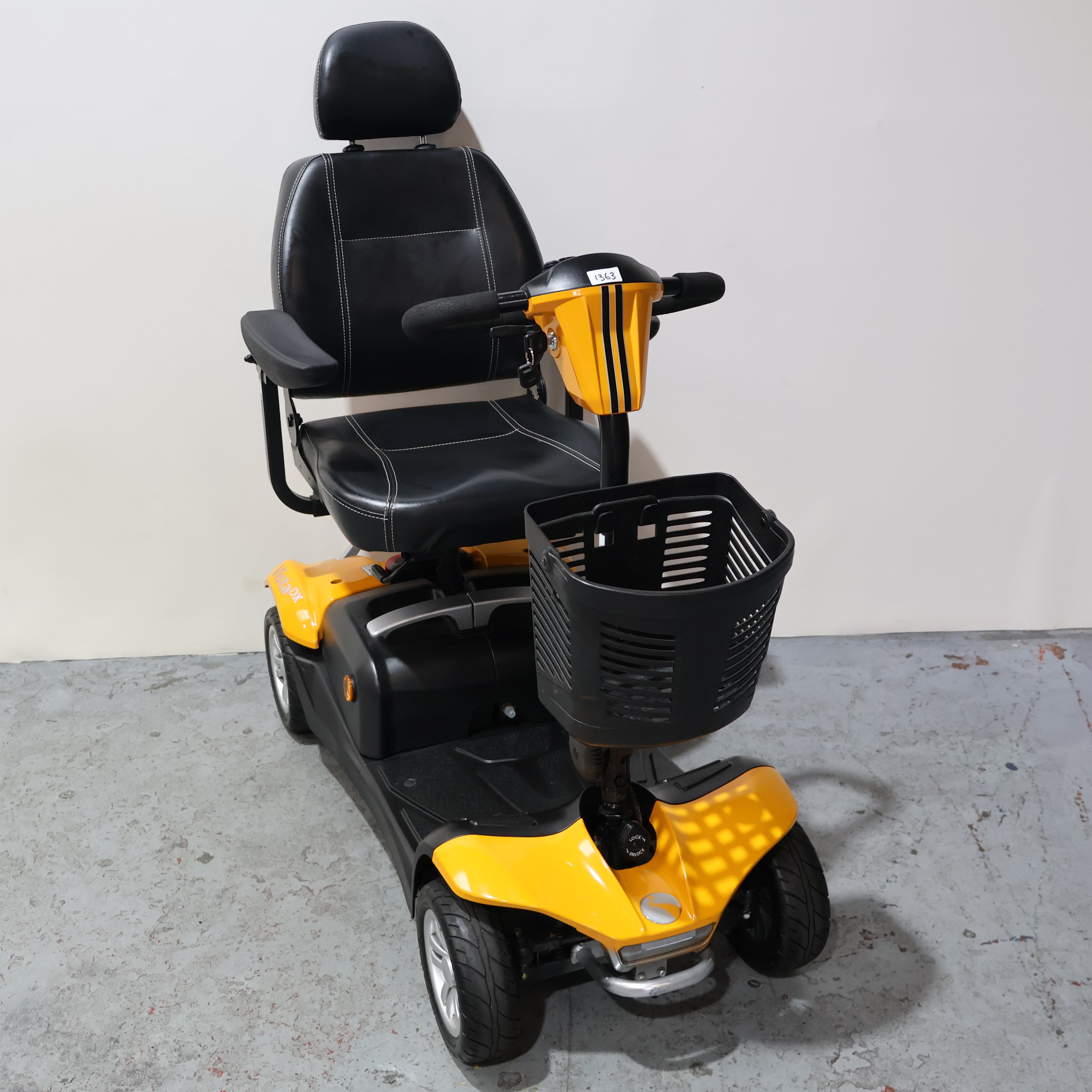 Rascal Vista DX Electric Mobility Scooter 4mph - Humber Mobility Centre