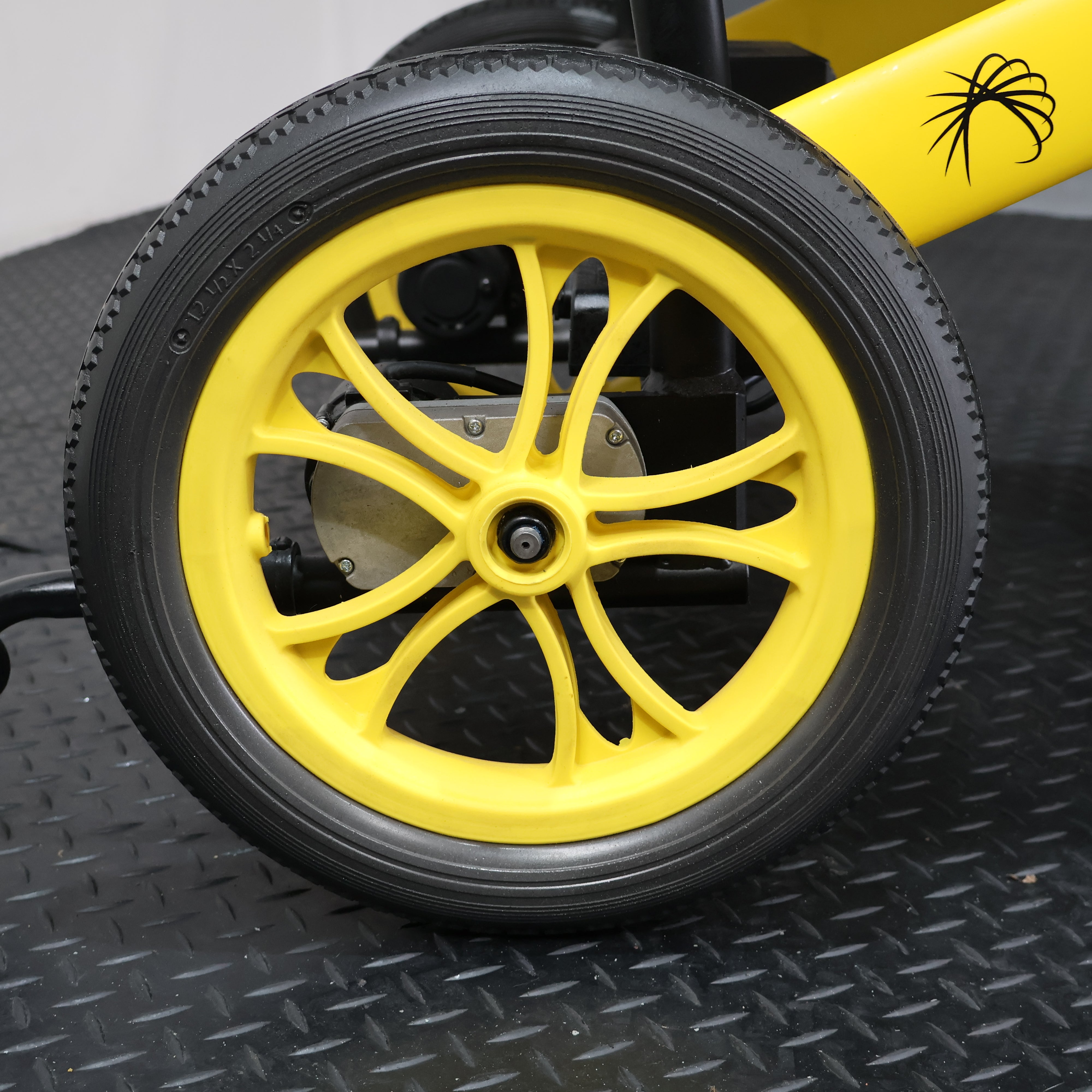 Scooterpac Atom Power Lightweight Folding Powerchair - Humber Mobility Centre
