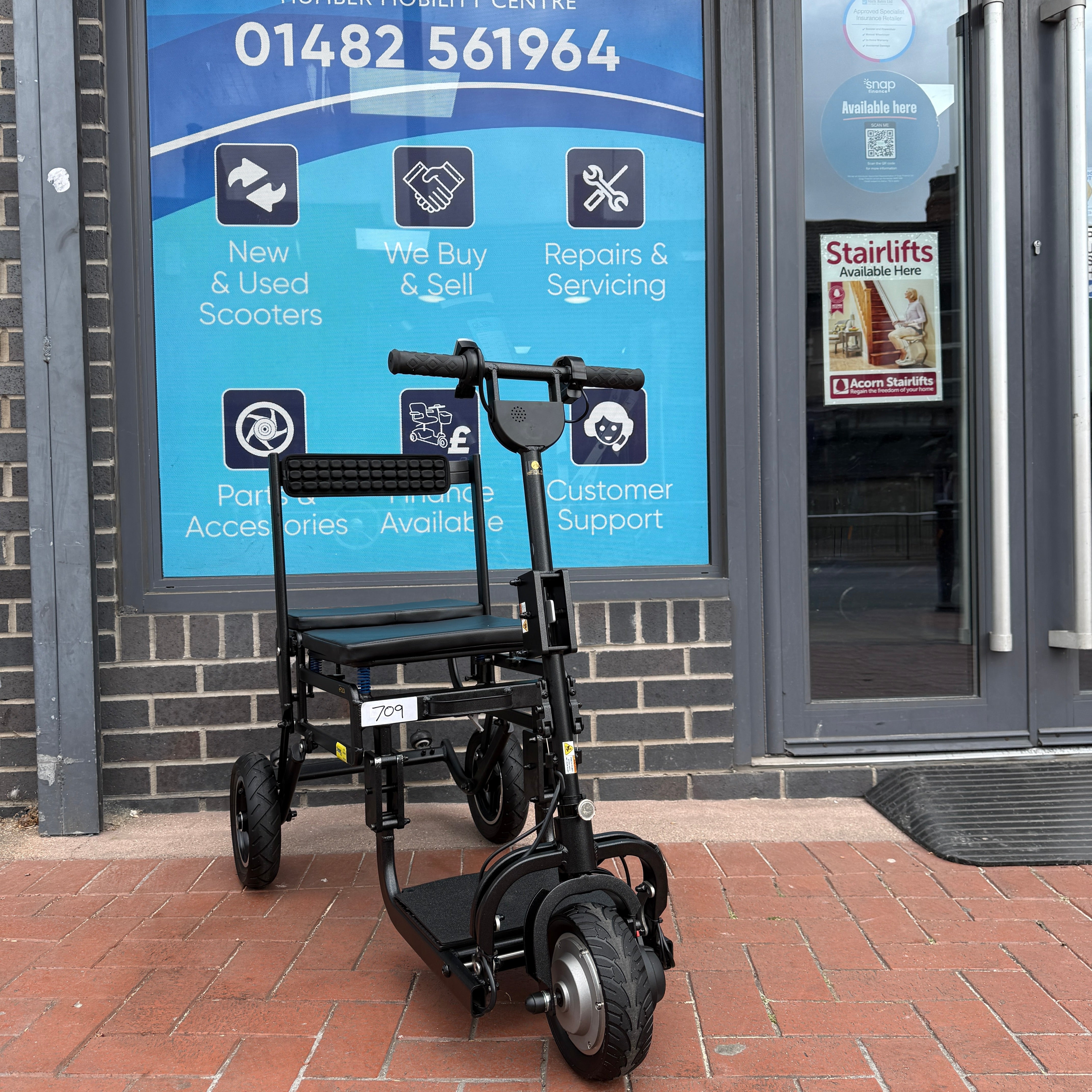 eFOLDi Lite Light Compact Electric Mobility Scooter 4mph - Humber Mobility Centre