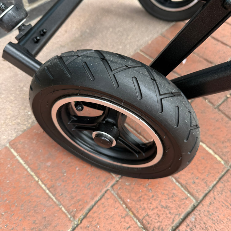 eFOLDi Lite Light Compact Electric Mobility Scooter 4mph - Humber Mobility Centre